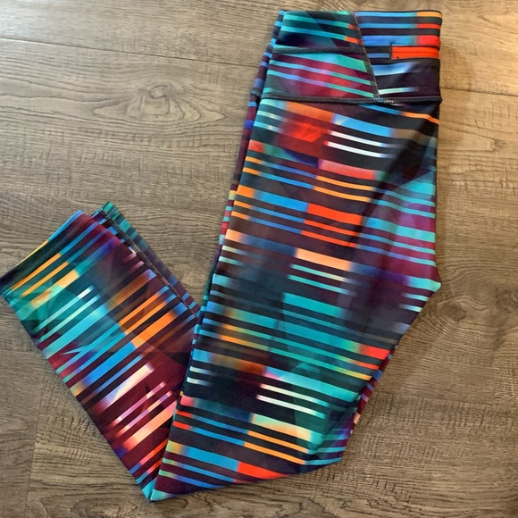 Athleta Pants - Athleta Capri Tights